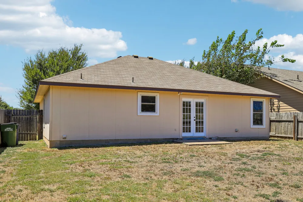 224 Copper Lane Jarrell, TX 76537