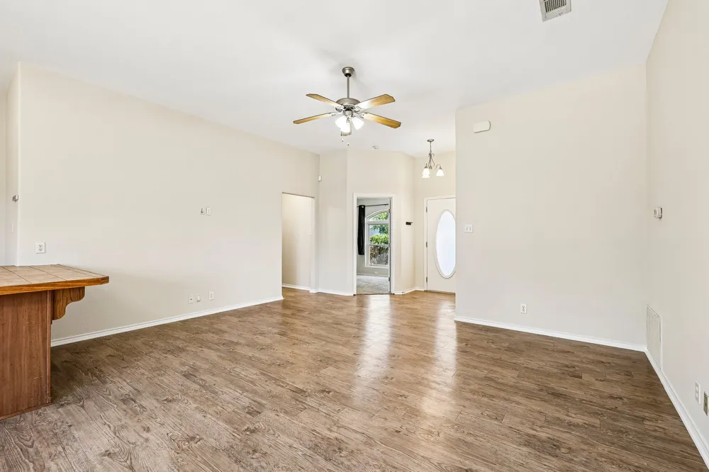 224 Copper Lane Jarrell, TX 76537