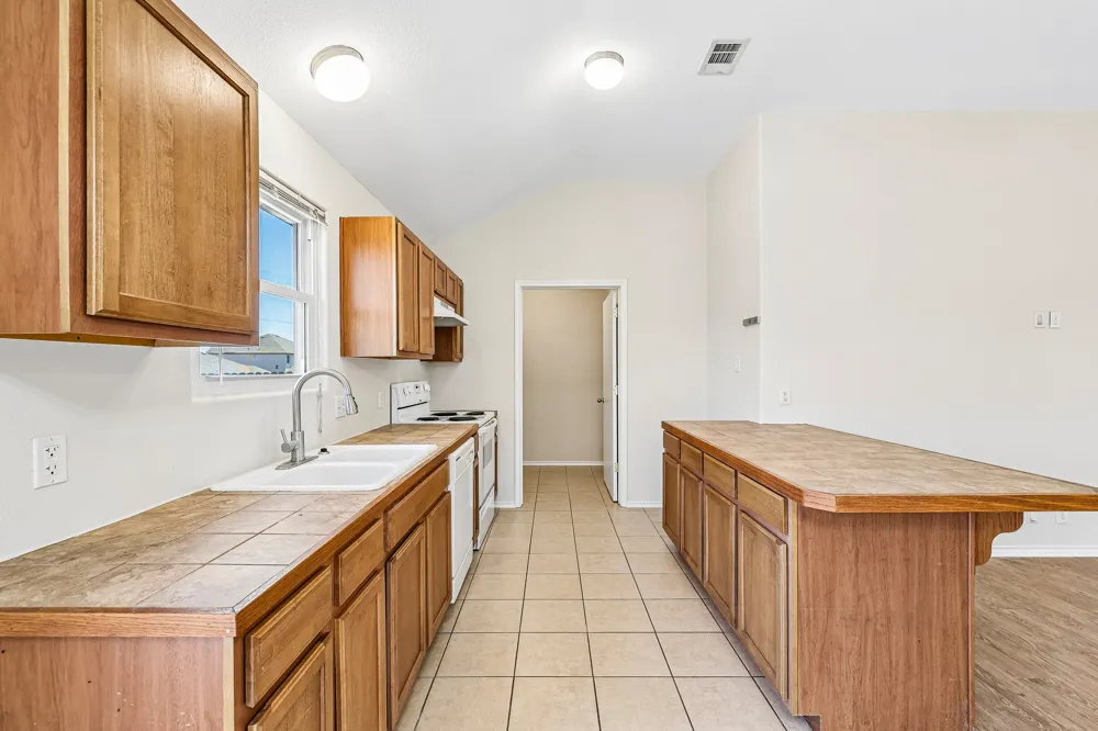 224 Copper Lane Jarrell, TX 76537