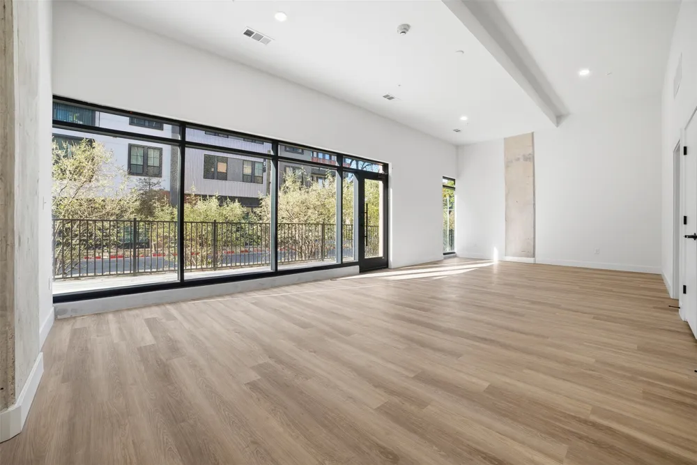 4315 S Congress Avenue #105 Austin, TX 78745