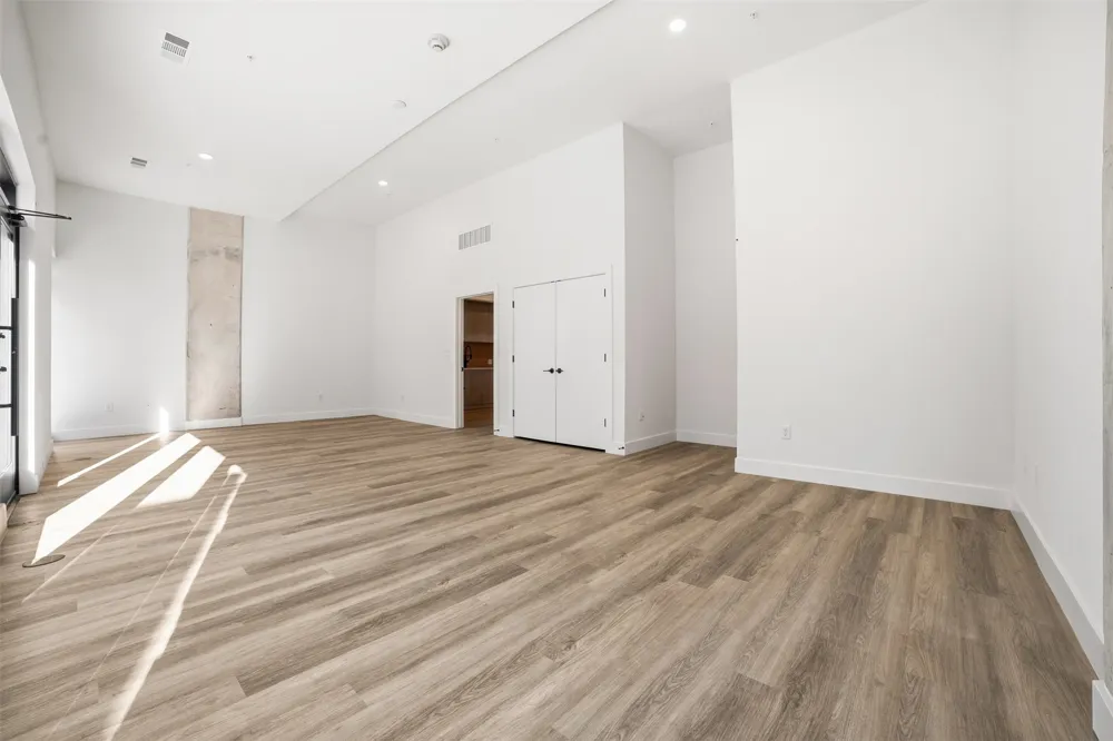 4315 S Congress Avenue #105 Austin, TX 78745