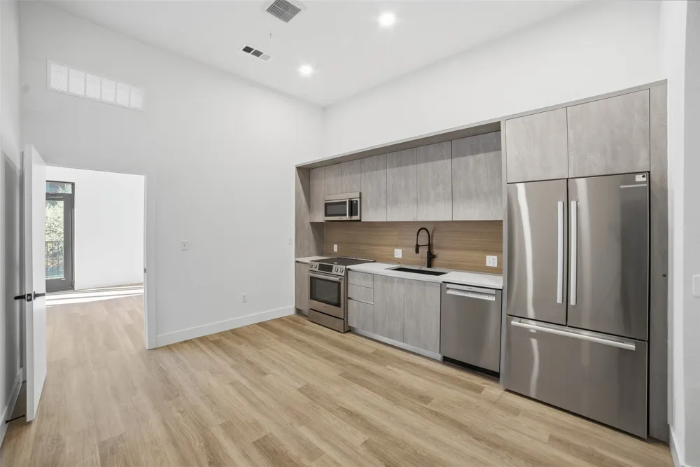 4315 S Congress Avenue #105 Austin, TX 78745