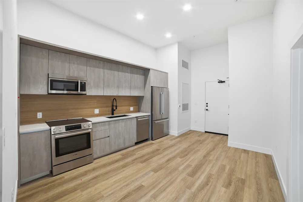 4315 S Congress Avenue #105 Austin, TX 78745