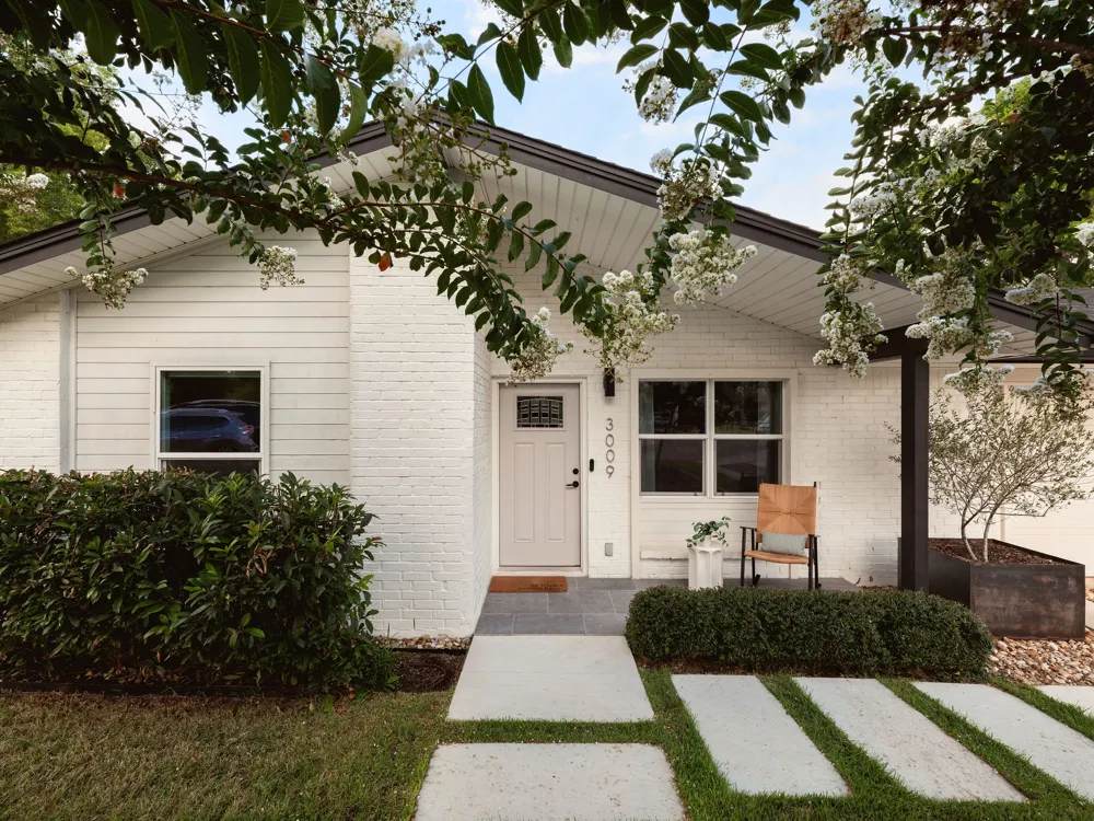 3009 Val Drive Austin, TX 78723