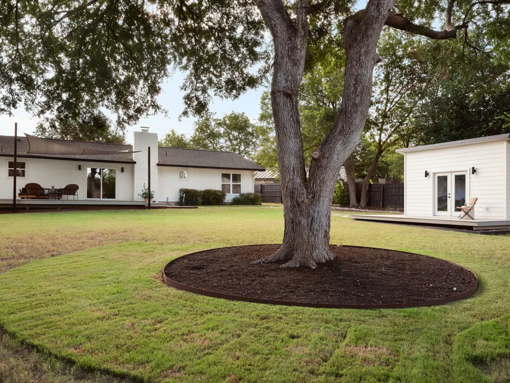 3009 Val Drive Austin, TX 78723
