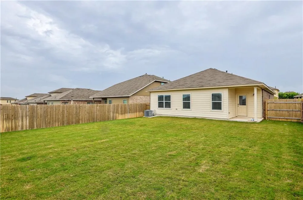 2920 Bridekirk Drive Round Rock, TX 78664