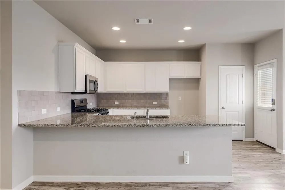 2920 Bridekirk Drive Round Rock, TX 78664