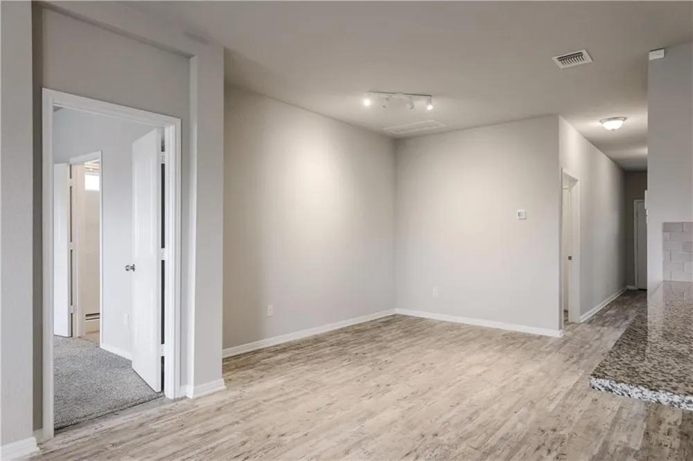 2920 Bridekirk Drive Round Rock, TX 78664