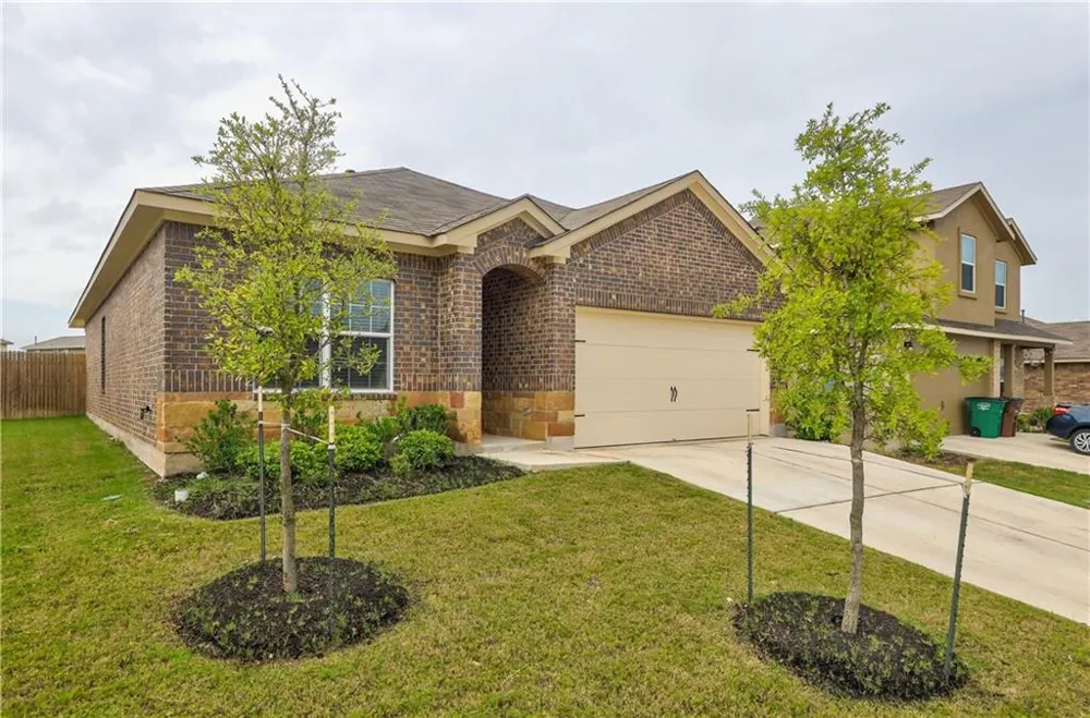 2920 Bridekirk Drive Round Rock, TX 78664