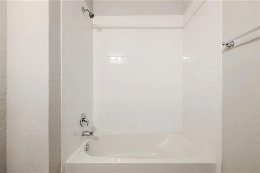 2920 Bridekirk Drive Round Rock, TX 78664