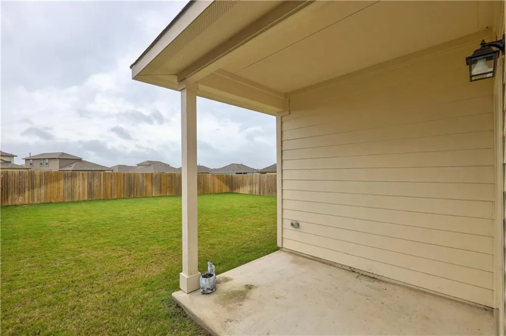 2920 Bridekirk Drive Round Rock, TX 78664
