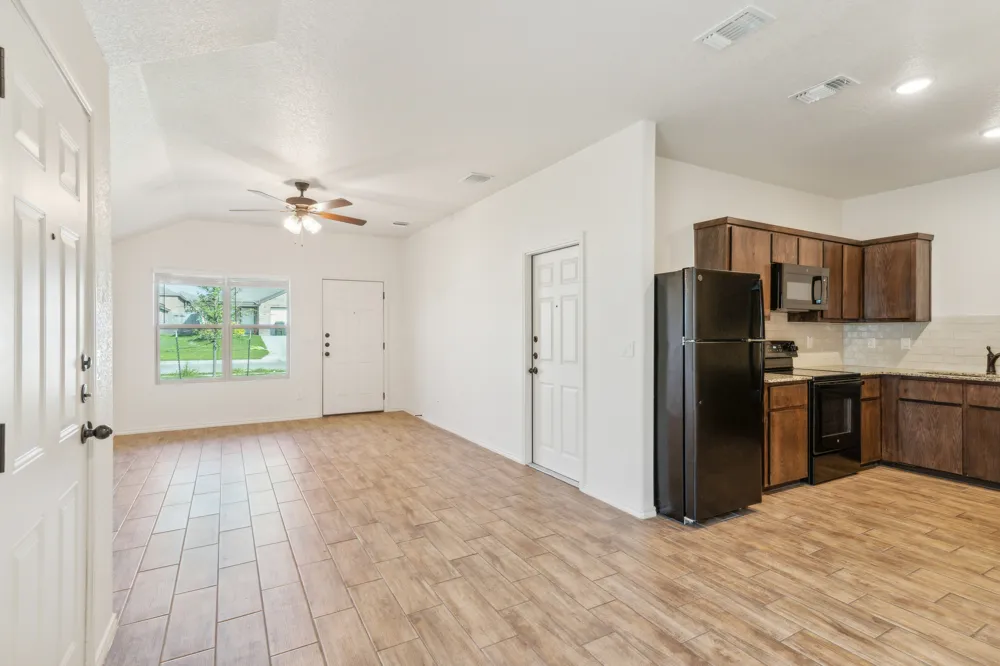 2416 Alterman Drive #B Temple, TX 76504