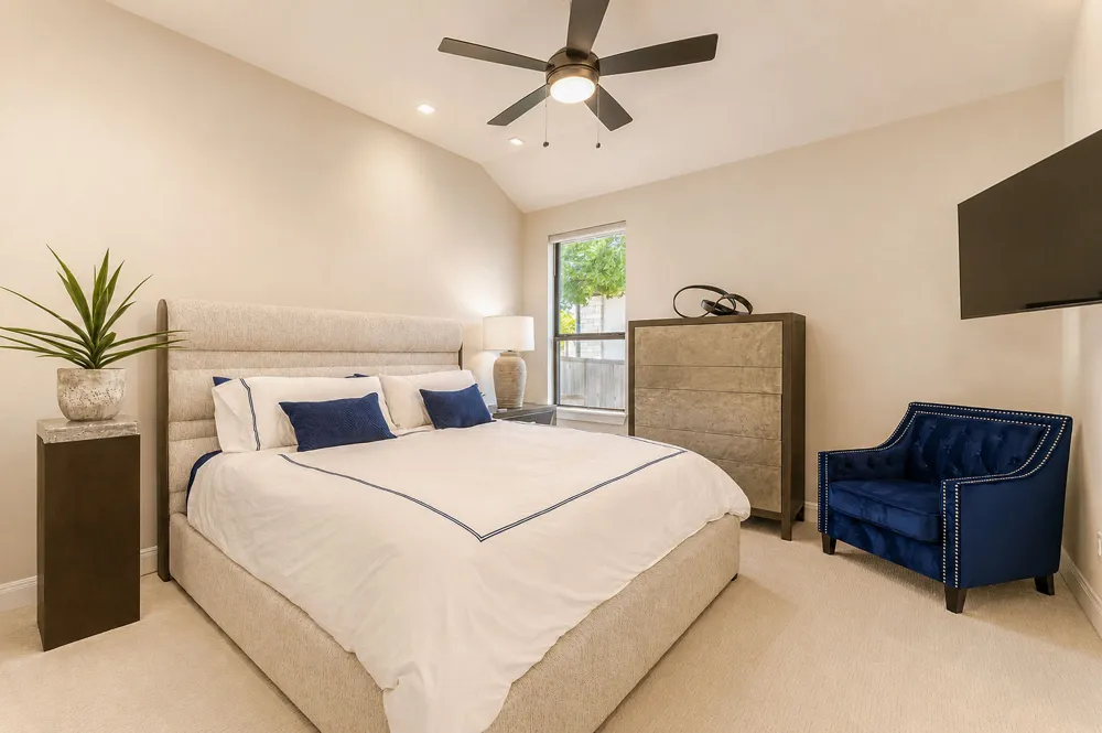 638 Bridge Water Loop Dripping Springs, TX 78620