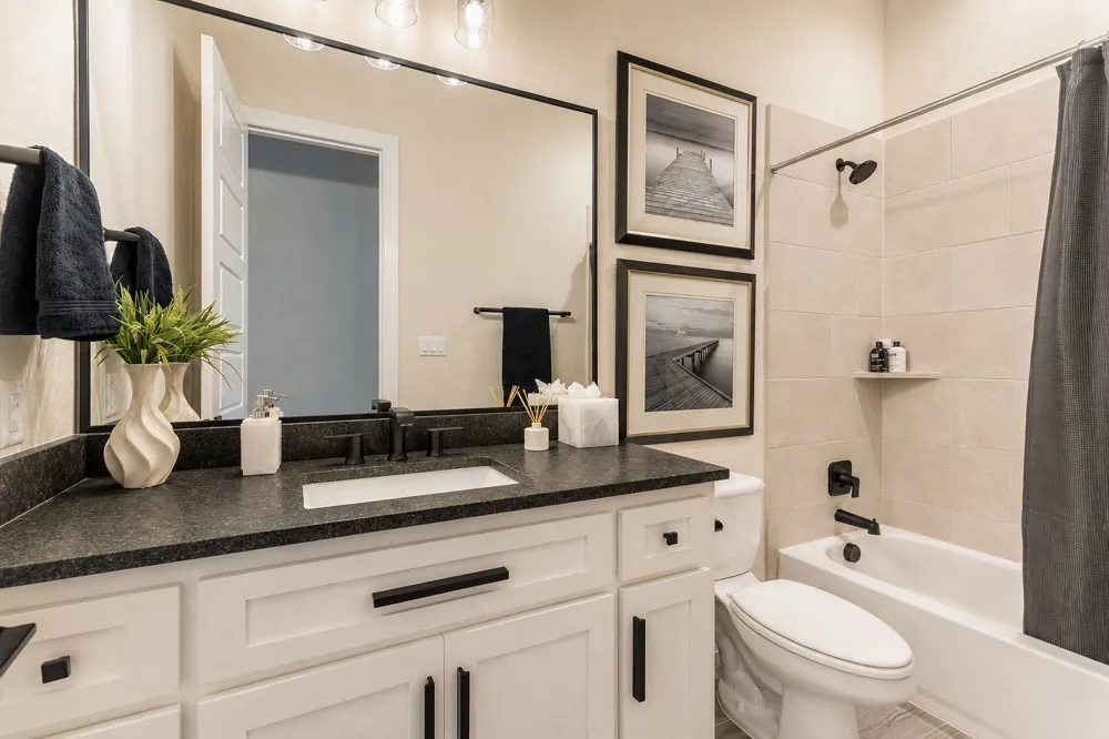638 Bridge Water Loop Dripping Springs, TX 78620