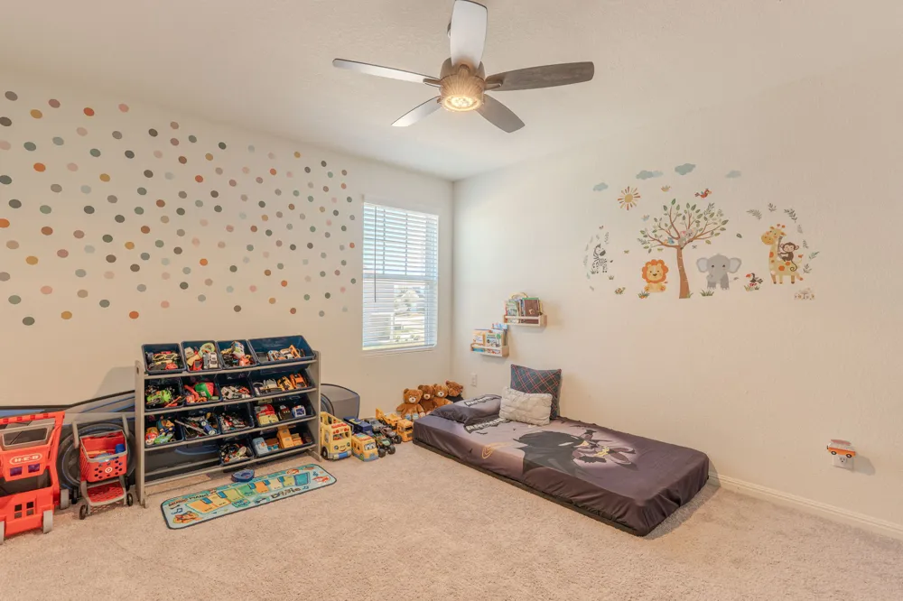 205 Waterbuck Loop Hutto, TX 78634