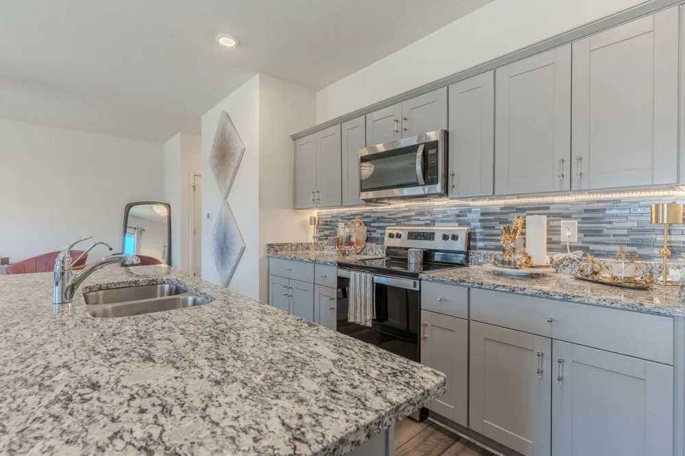 205 Waterbuck Loop Hutto, TX 78634
