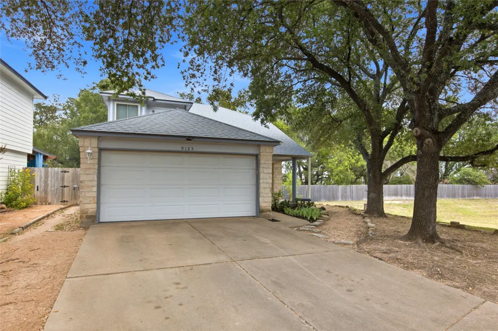 9125 Vigen Circle Austin, TX 78748