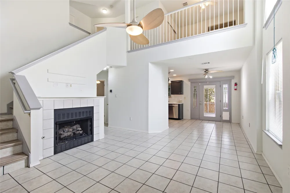 9125 Vigen Circle Austin, TX 78748
