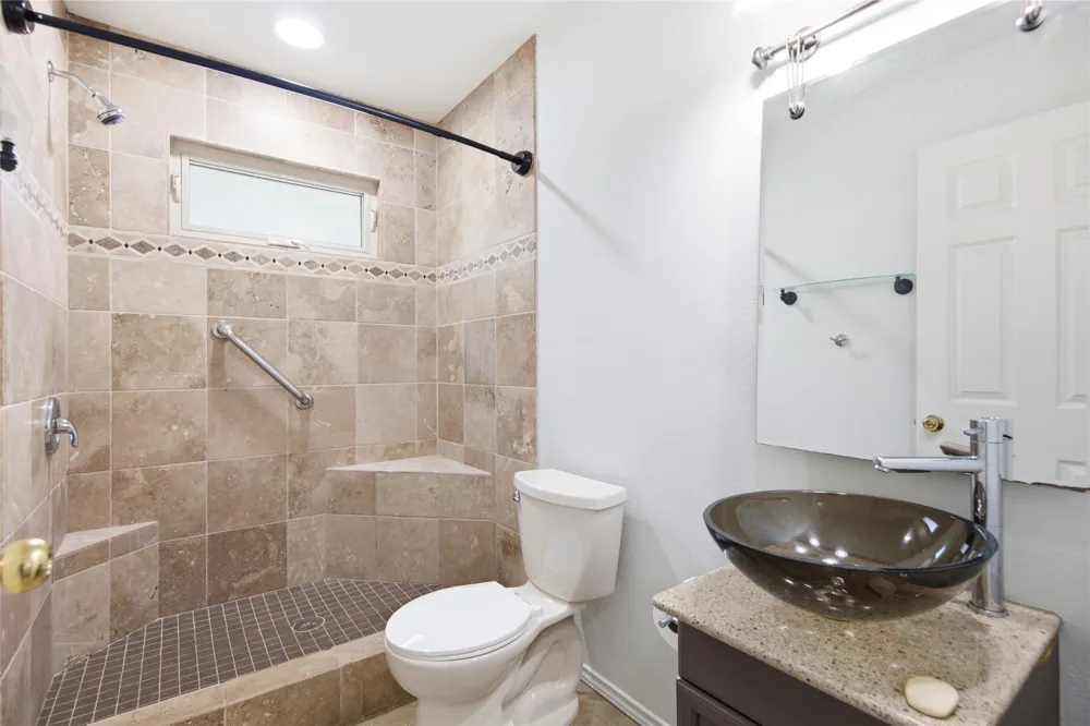 9125 Vigen Circle Austin, TX 78748