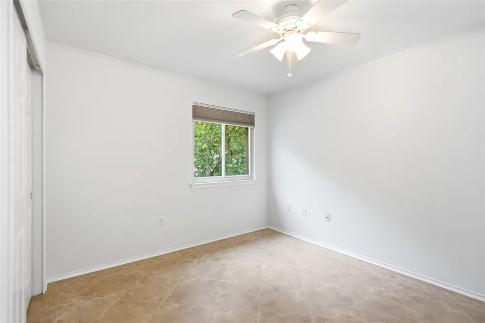 9125 Vigen Circle Austin, TX 78748
