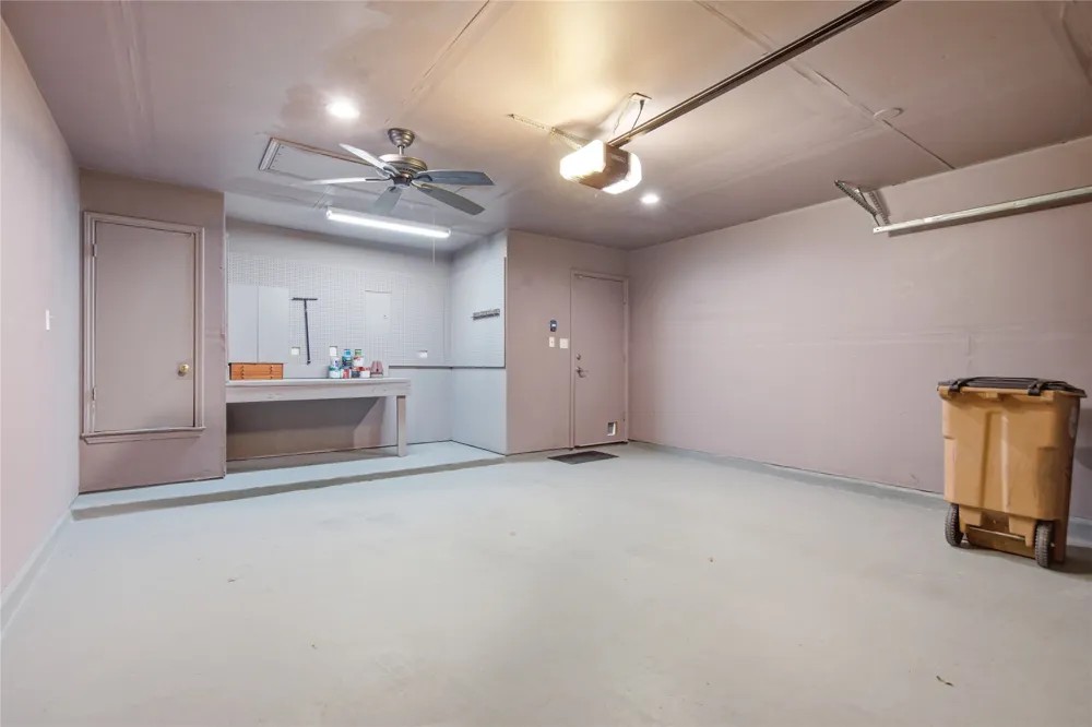 9125 Vigen Circle Austin, TX 78748