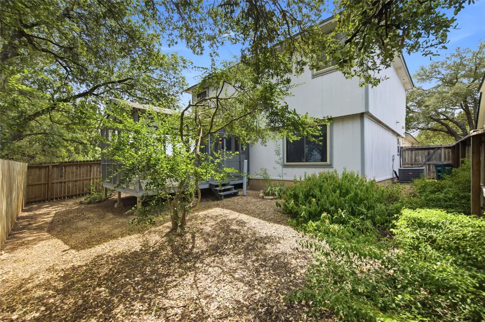 9125 Vigen Circle Austin, TX 78748