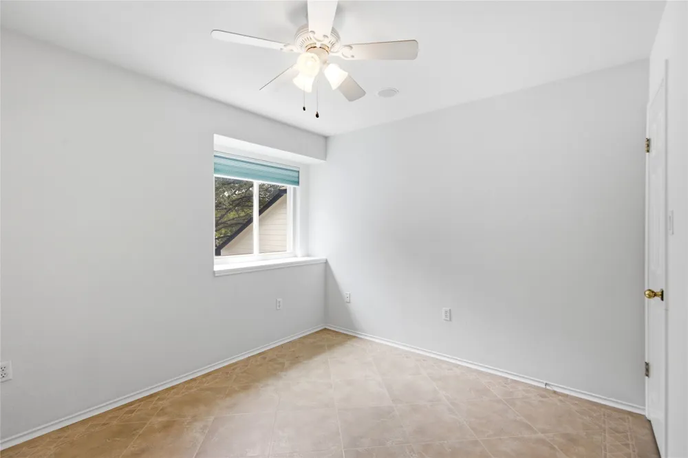 9125 Vigen Circle Austin, TX 78748