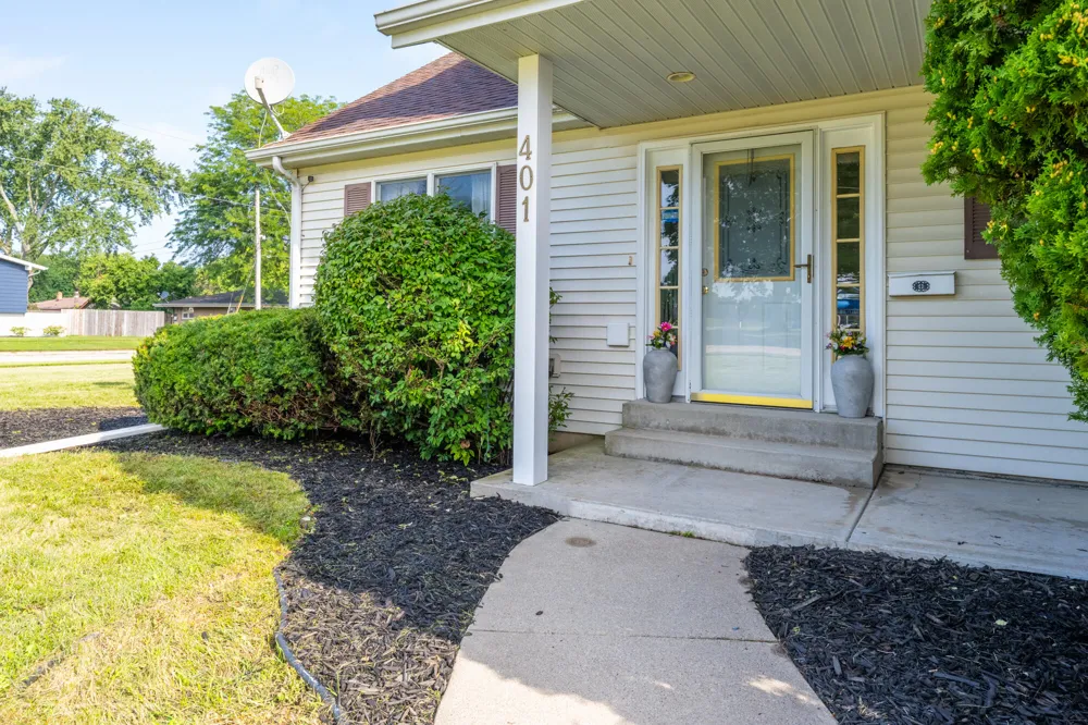 401 S Veronica Court St. Joseph, MI 49085