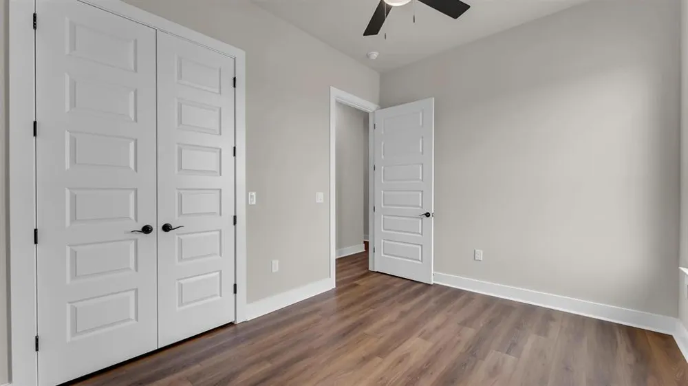 379 Prairie Point Drive Bertram, TX 78605