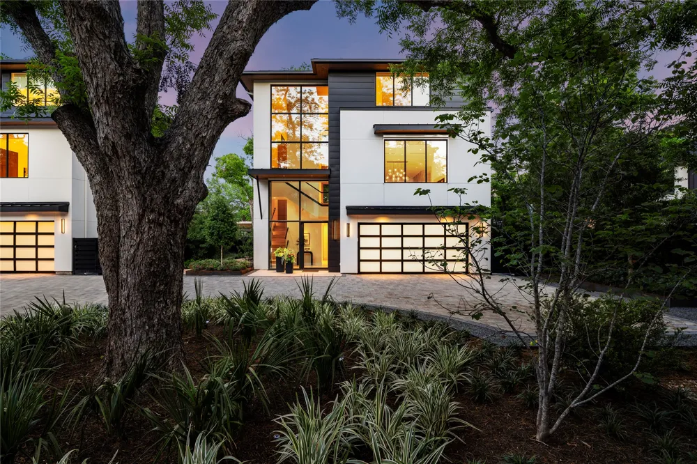 2503 Westlake Drive #201 Austin, TX 78746