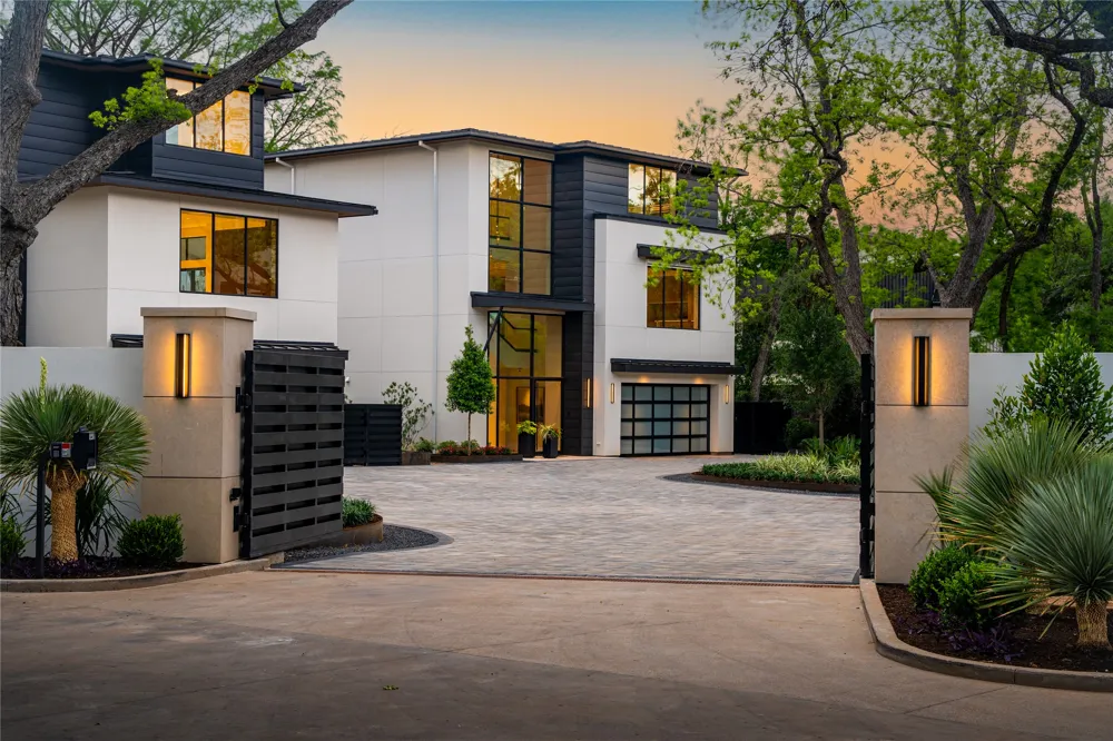2503 Westlake Drive #201 Austin, TX 78746