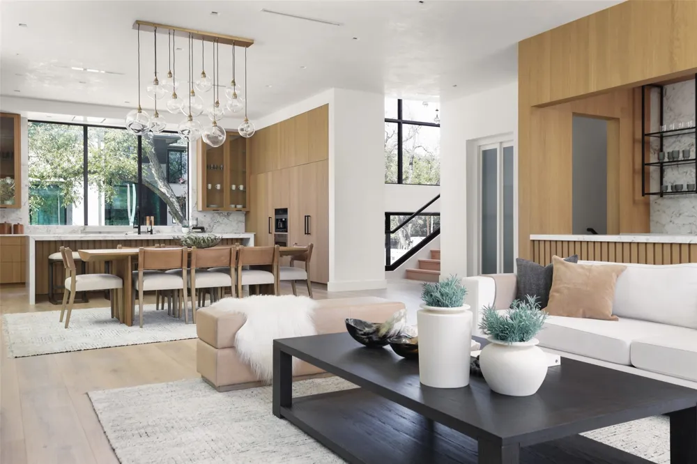 2503 Westlake Drive #201 Austin, TX 78746