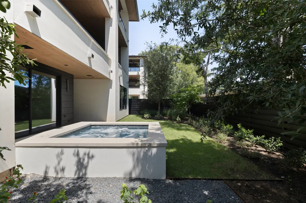 2503 Westlake Drive #201 Austin, TX 78746