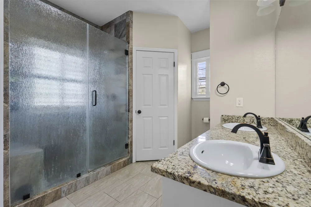 539 Oak Vista Drive Burnet, TX 78611