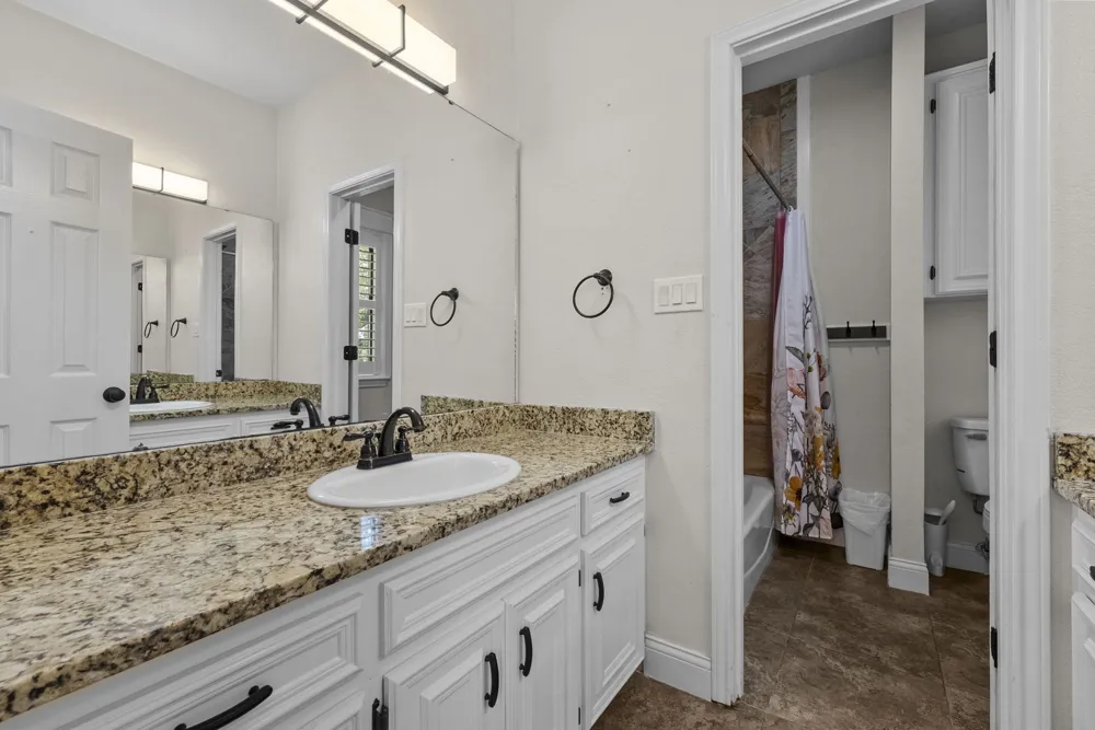 539 Oak Vista Drive Burnet, TX 78611