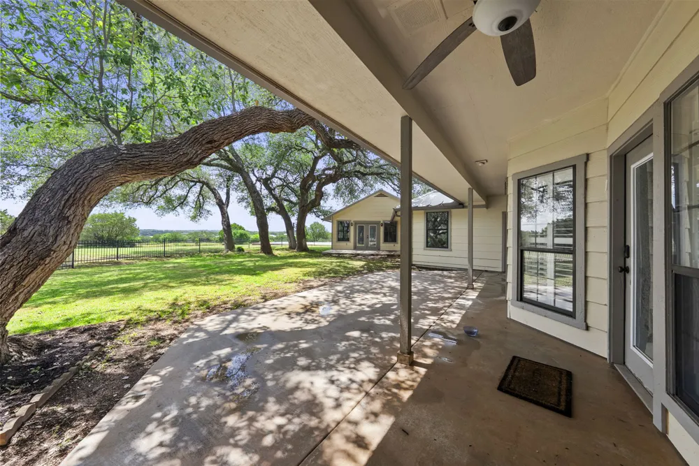 539 Oak Vista Drive Burnet, TX 78611