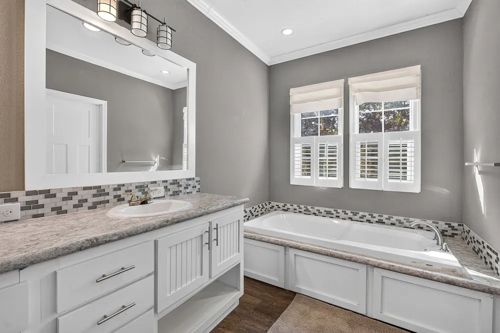 615 Green Acre Drive Dale, TX 78616