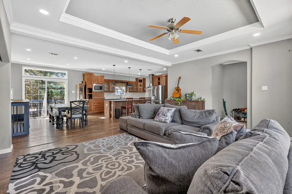 615 Green Acre Drive Dale, TX 78616