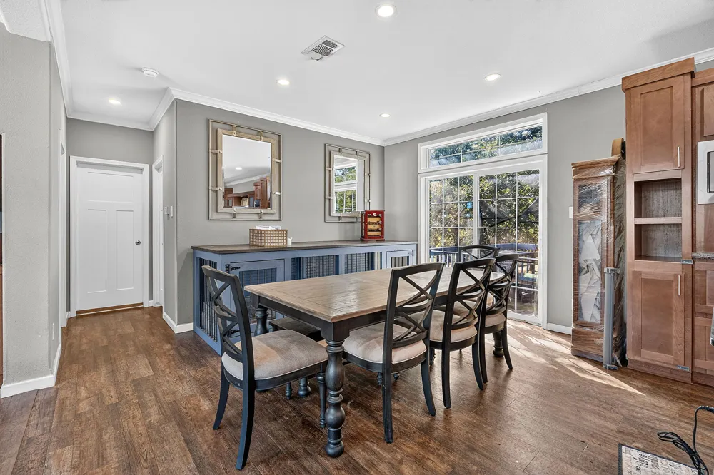 615 Green Acre Drive Dale, TX 78616