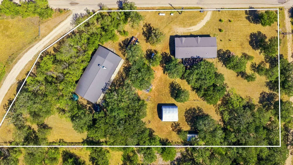 615 Green Acre Drive Dale, TX 78616