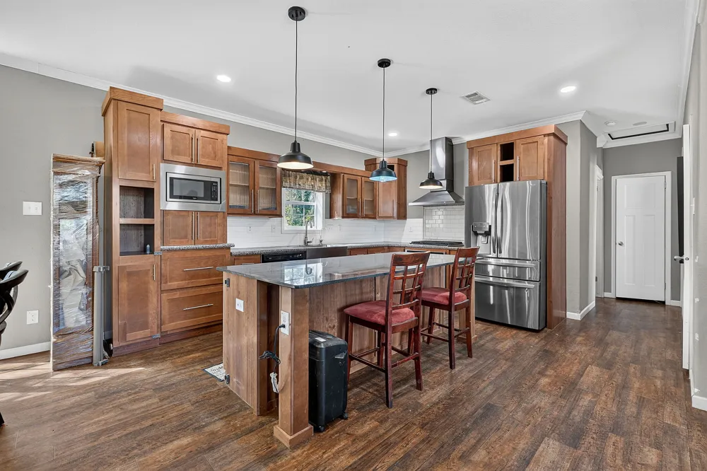 615 Green Acre Drive Dale, TX 78616
