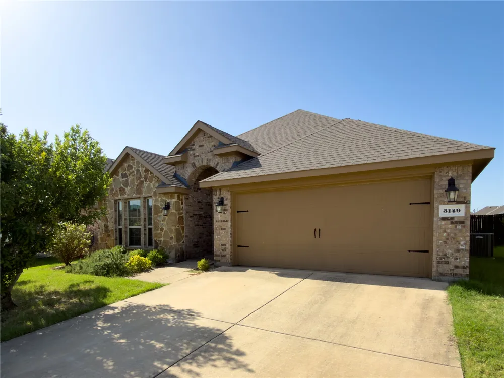 3149 Honeycomb Way Royse City, TX 75189