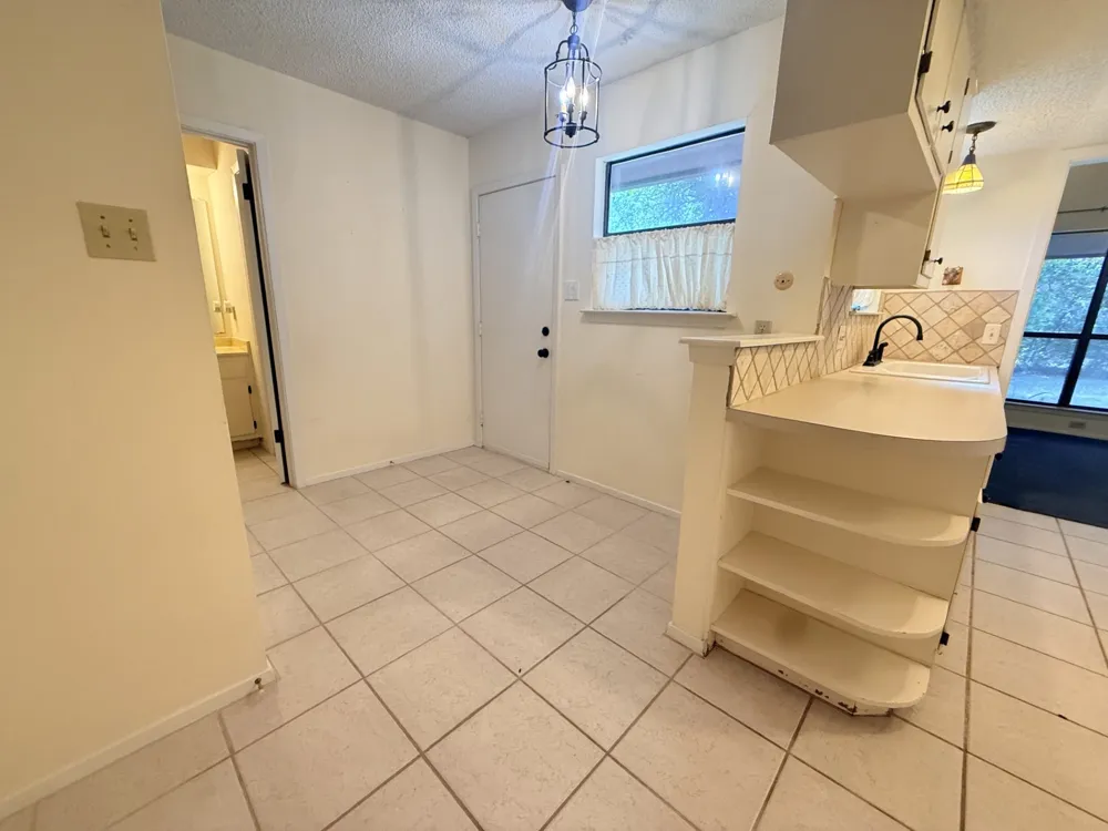 109 Pine Cone Lane Elgin, TX 78621