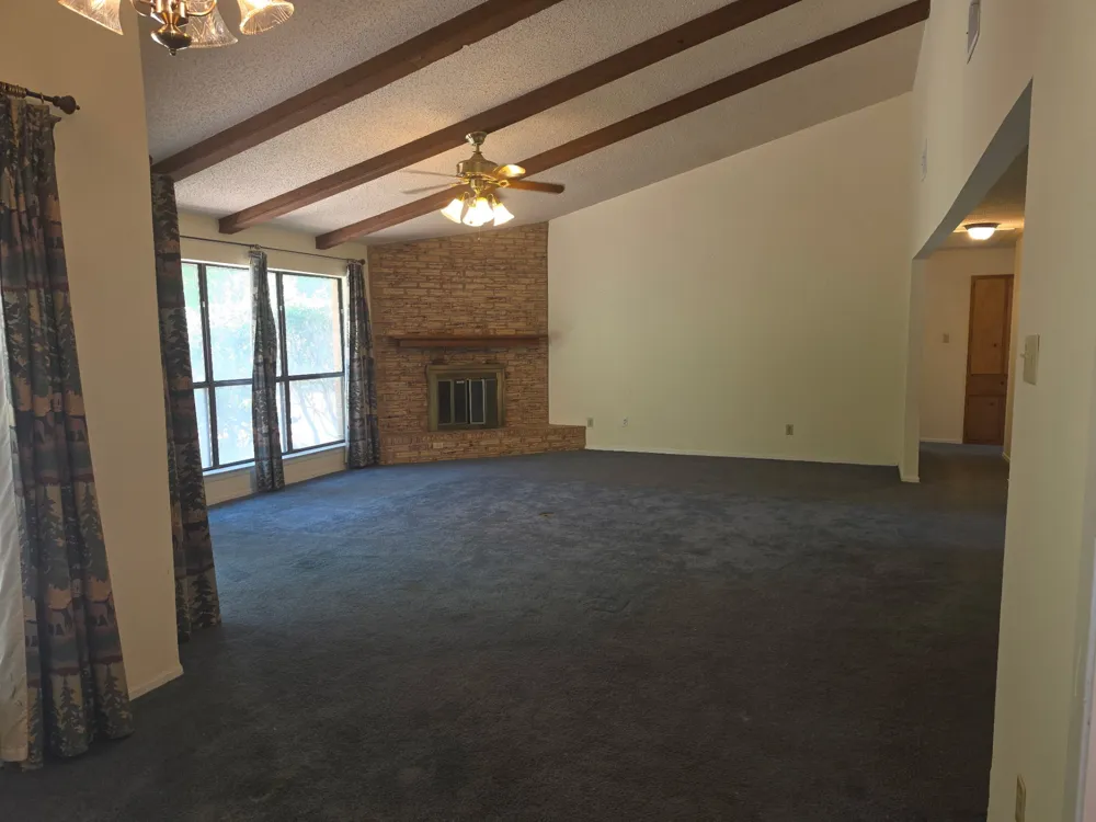 109 Pine Cone Lane Elgin, TX 78621