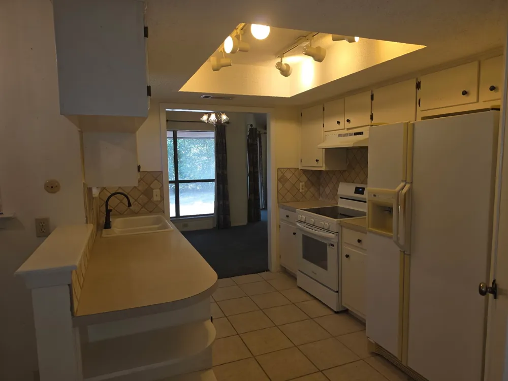 109 Pine Cone Lane Elgin, TX 78621