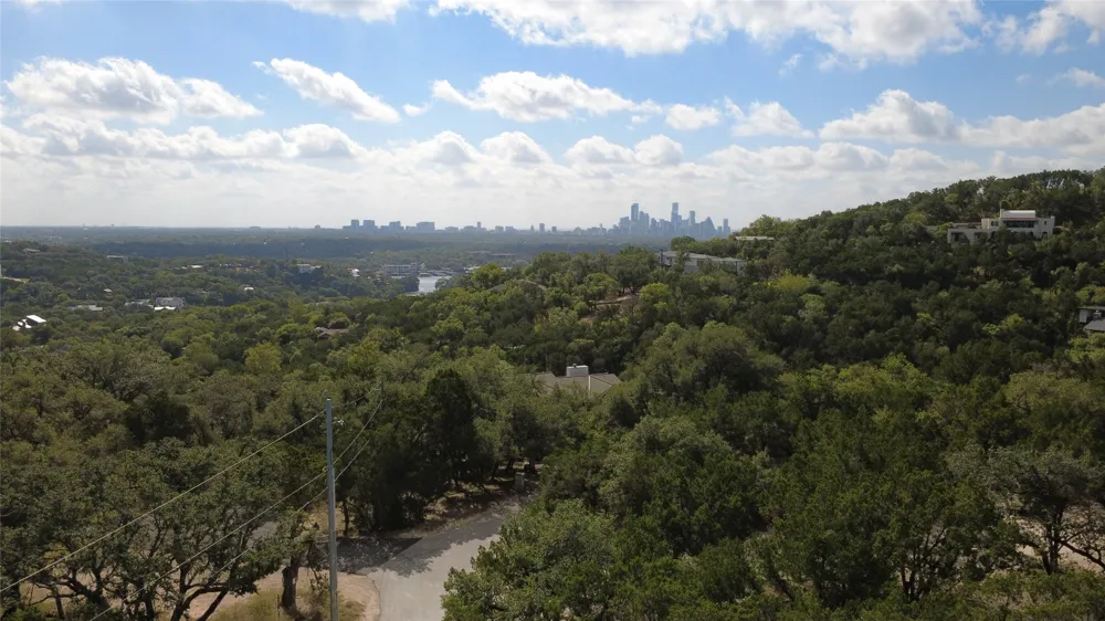 1 Martelli Lane West Lake Hills, TX 78746