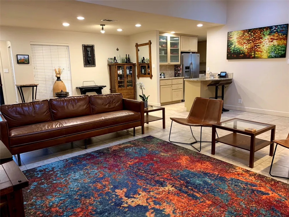 6204 Turtle Point Drive Austin, TX 78746