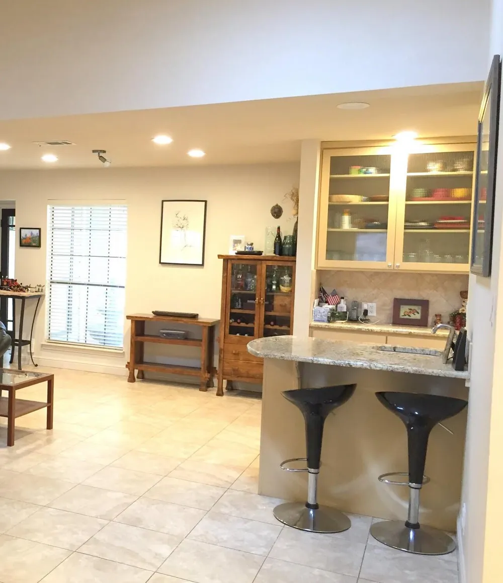 6204 Turtle Point Drive Austin, TX 78746