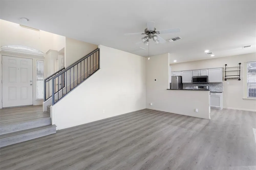 2044 Nestlewood Drive Austin, TX 78754