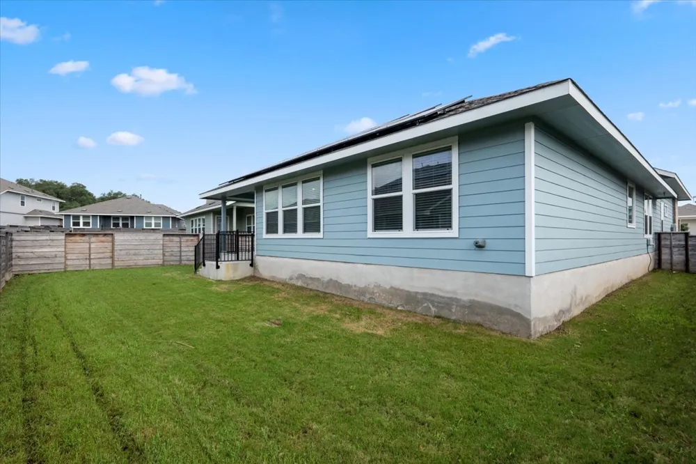 300 Jeffers Kyle, TX 78640